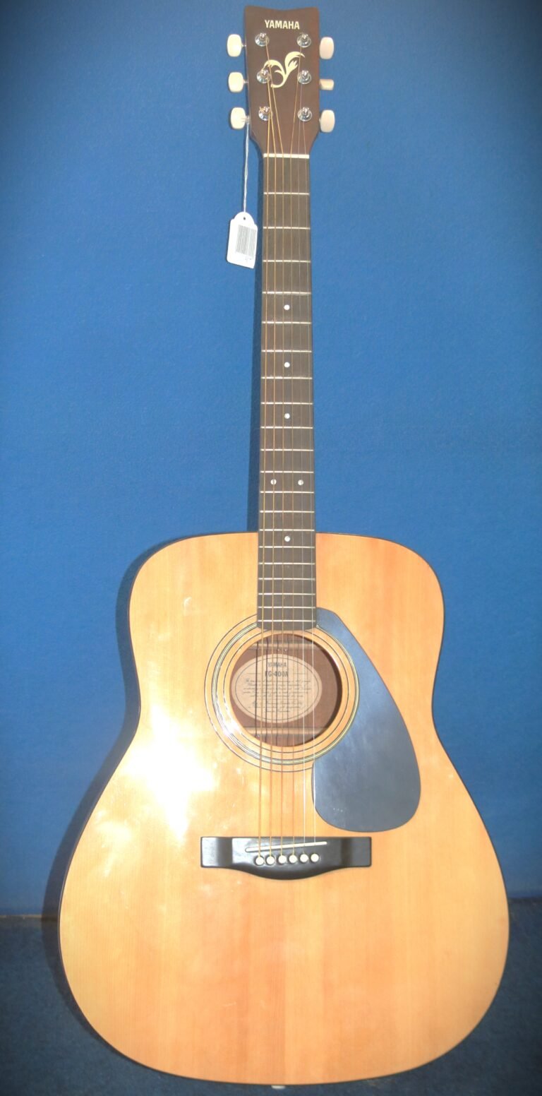 Yamaha FG 400A