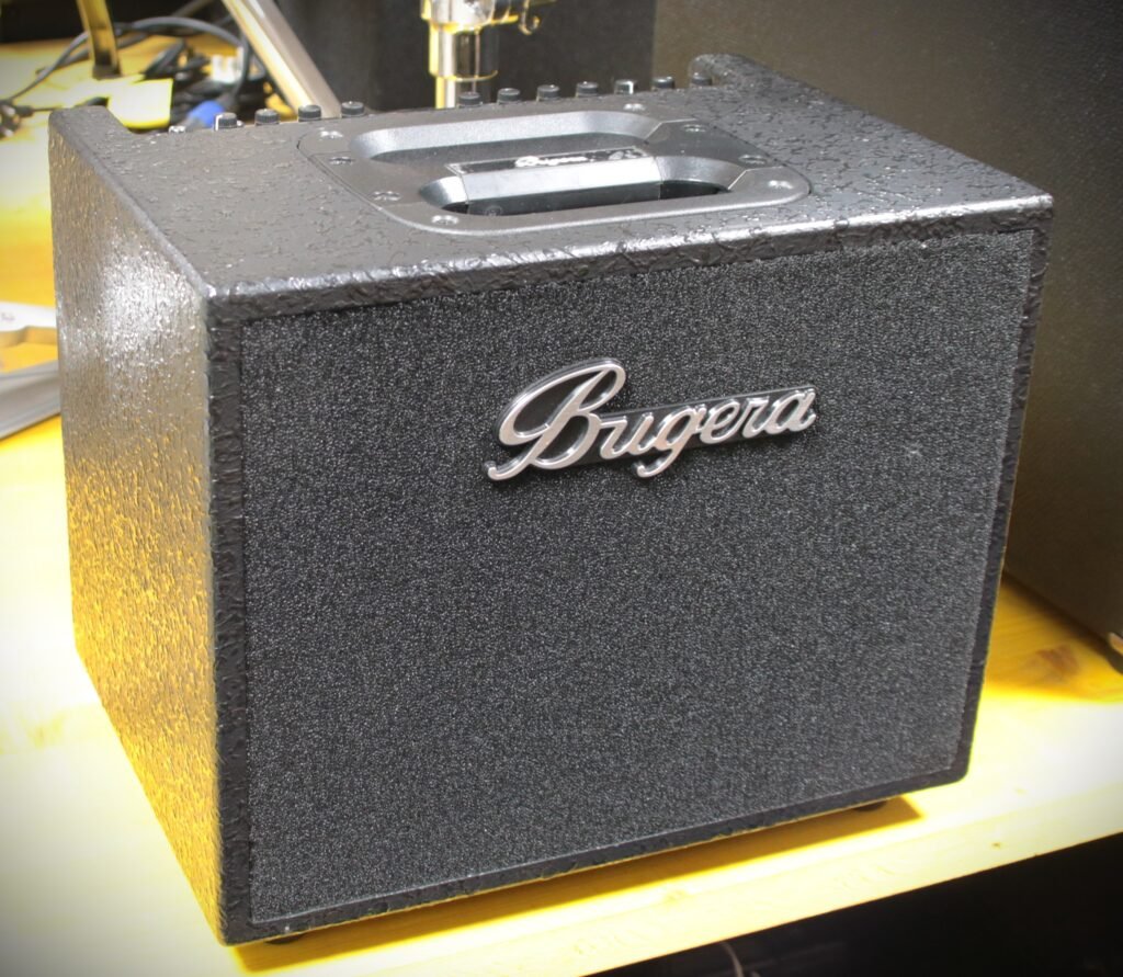 Ampli Chitarra acustica BUGERA AC60