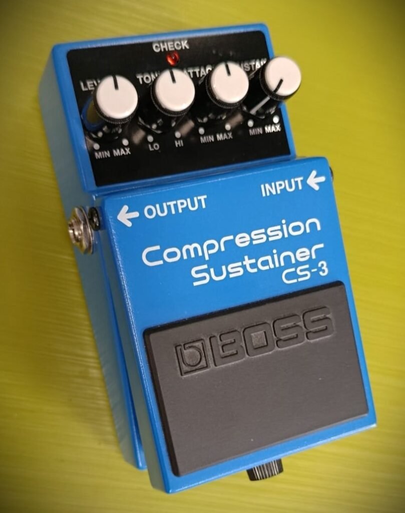 BOSS CS 3